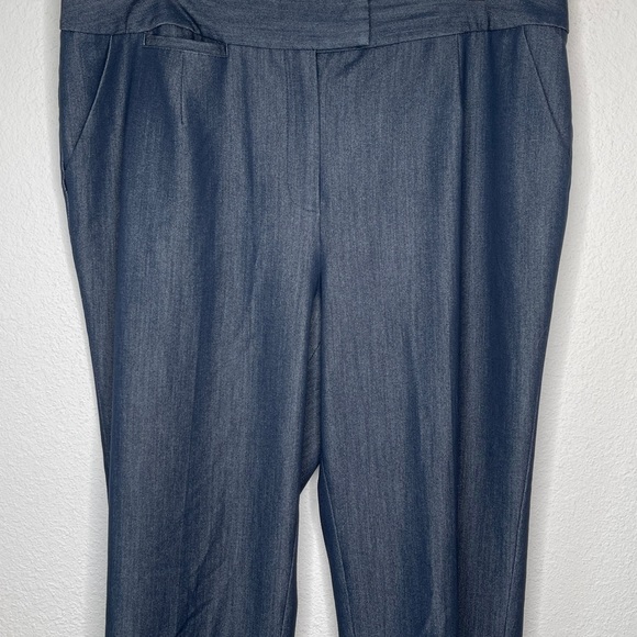 Tahari Arthur S. Levine Pants - Picture 7 of 10